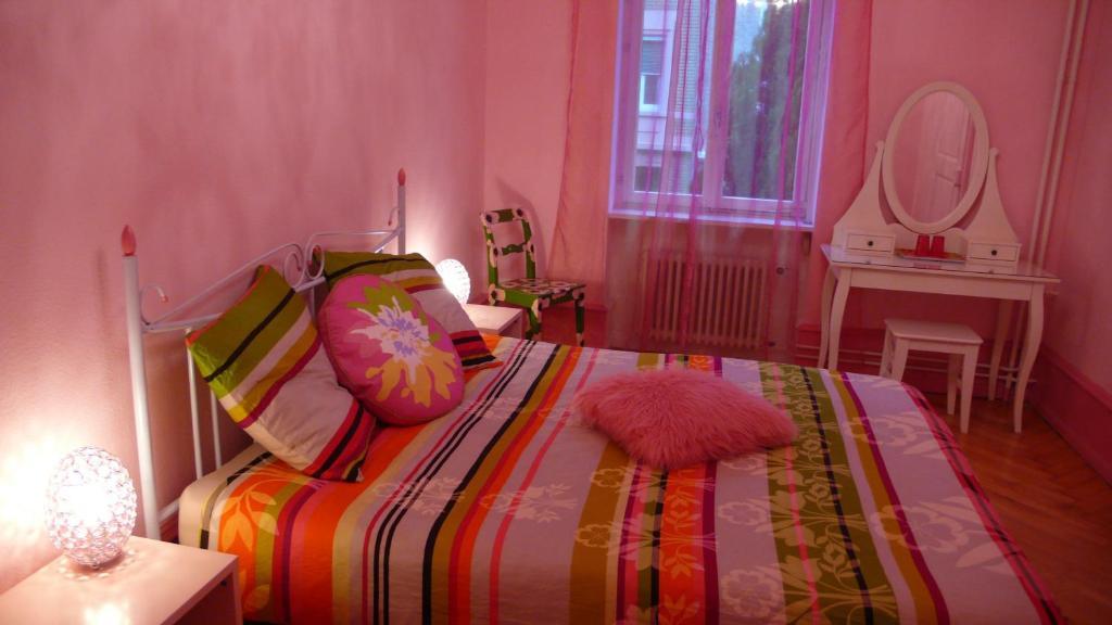 B&B La Vie En Rose Basel Exteriör bild